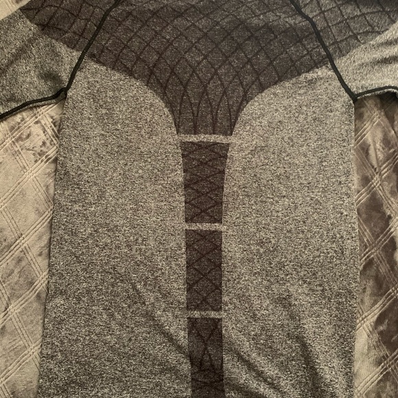 Gymshark Devant Short Sleeve - Picture 4 of 4